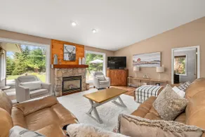 Luxury 4BR Cottage | Hot Tub + Game Room + Trails - Image 5