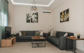 Niaros' House - Image 3