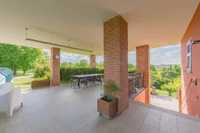 Charming Villa with Pool, Private Park & GreatView - Image 5
