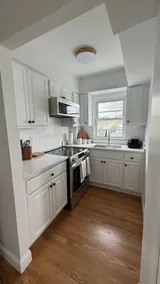Coastal home in the city - Image 4