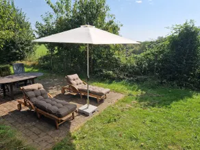 Charming home in the countryside with a large garden - Image 4