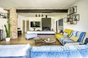 CubeHouse - Air-conditioned penthouse loft and pool - Image 2