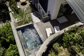 CubeHouse - Air-conditioned penthouse loft and pool - Image 4
