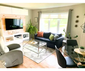 Modern downtown apartment - Image 3