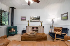 Aspen Cabin 2 - Image 4