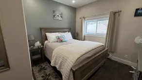 Apartment, 2 Bedroom Suite - Image 2