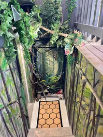 Cozy Rainforest Style Guest Suite - Image 5