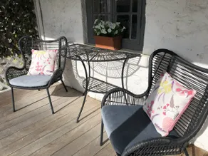 Sarah's Cottage Penola: Lovely stone cottage, WiFi AC Fire Spa BBQ Dog friendly - Image 4