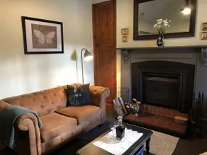 Sarah's Cottage Penola: Lovely stone cottage, WiFi AC Fire Spa BBQ Dog friendly - Image 2