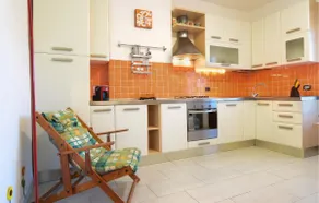 Beach front apartment in Follonica with WiFi - Image 3