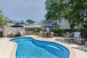 205 Driftwood Drive steps from the beach access - Image 2