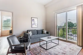 Mint House Greenville – Downtown - Image 3