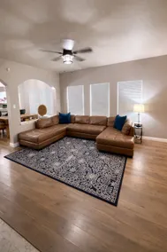 Spacious Remodeled Home 15 Miles From Austin - Image 5