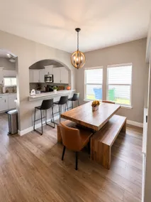Spacious Remodeled Home 15 Miles From Austin - Image 3