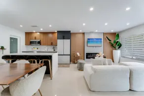 Miami Paradise Westchester * Heated Pool* - Image 2