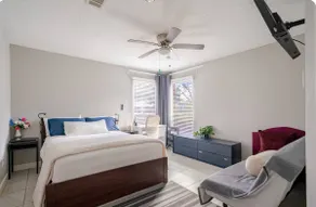 Bungalow-2Bedroom-Garage+Kitchen-2patio+no stairs - Image 3