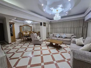 Comfy 2 Bedrooms Apartment in Cairo 83 - Image 3