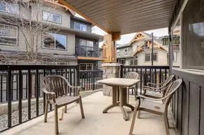 Relaxing Canmore Getaway | Close to Banff - Image 2