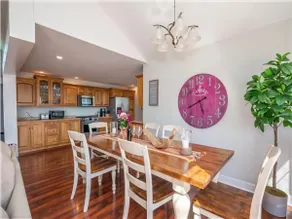 4BR Lakefront Cottage Summer-Ready | Barry's Bay - Image 3