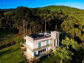 House 17 km from Gramado - 3 Suites - Image 4