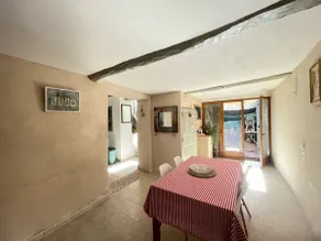 Air-conditioned house in the heart of Cucuron - Image 3