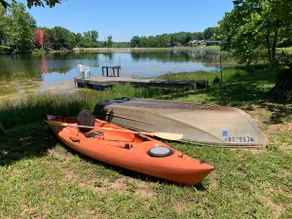 Lakefront Brownie | Fishing Boat | Kayak | Private - Image 2