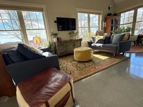 The Lil'house - A Mountain Top Modern Cottage - Image 3