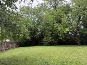 Spacious 4BR - 10 Min to Uptown - Yard - Pets OK - Image 5