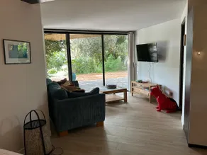 Nice heated pool suite 2 min walk to the beach - Image 5