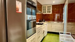 Modern apartment close to the Camp Nou Stadium - Image 4