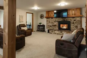 The Farmhouse at Pleasant Ridge | Hot tub  - Image 2