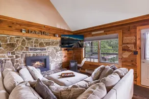 TikiBar|Hot Tub|Lakefront|Playset|Private Dock - Image 5