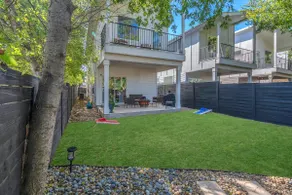 Sun-Filled Modern Oasis - 5 Min to DT - Image 5