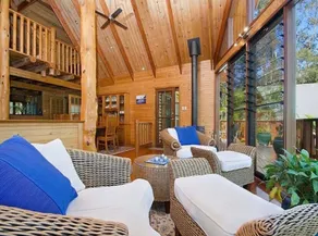 Rainforest Haven Acreage Retreat - Image 4