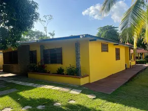 House for rent in Coronado with a pool - Image 5