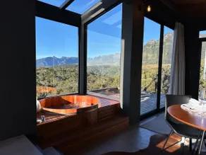 Cabins in the Middle of Nowhere - SunriseHome - Image 2