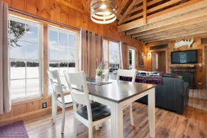 Fish Tales Cabin - Image 3