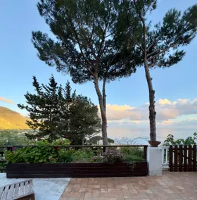 Beachfront Villa - Image 4