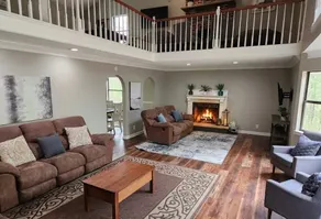 Large Hillside Retreat with Pool and Hot Tub - Image 5