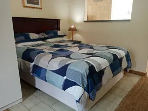 6 - Bedfordview - free Wifi & Free Parking - Image 4