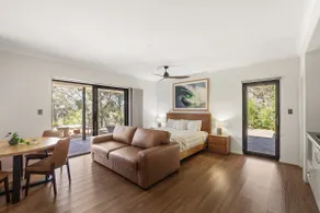 Gum Nuts - New House, family friendly & big groups - Image 3