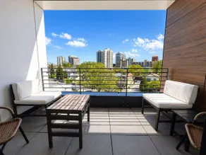 Luxe 1BR Apt Near Brady with Balcony+Lounge - Image 5