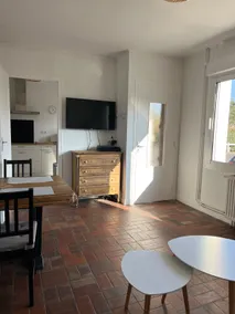 Entire house in the city center, 3 min from the beach - Image 4