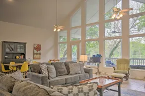 Seguin Home on Lake Placid w/ Boat Dock! - Image 3