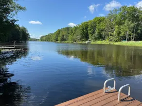 The Badger Den Lake House: Dock, Kayaks, Firepit - Image 2