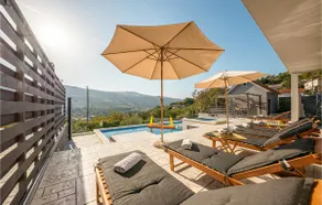 Gorgeous Home In Srinjine - Image 2