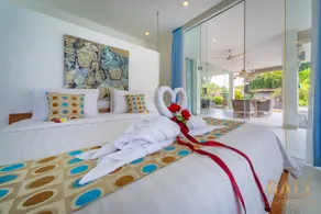 Gorgeous beachfront villa Lovina - Image 4