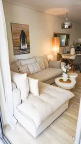 LOVELY APPARTMENT ON ATHENIAN REVIERA - Image 2
