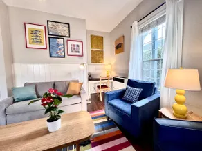 Captain's Cottage - Walk to Beach & Town - Image 4