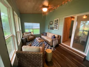 Multi-home Lakefront Retreat- kayaks, fire pit, yard games, hot tub - Image 2